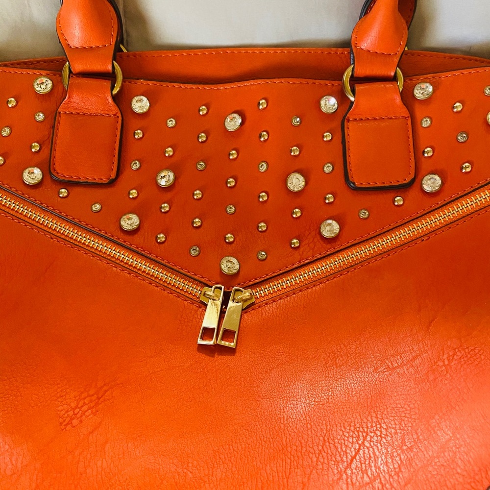Beautiful like new purse! - Picture 9 of 13